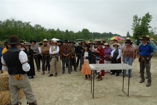 Briefing for the Top Gun Shootoff.